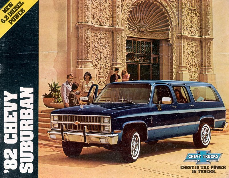 1982 Chevrolet Surburban Brochure Page 4